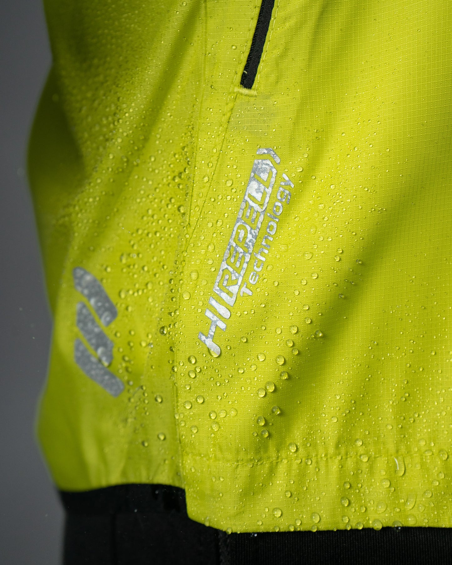 CHAQUETA ROMPEVIENTOS INVERNESS HOMBRE