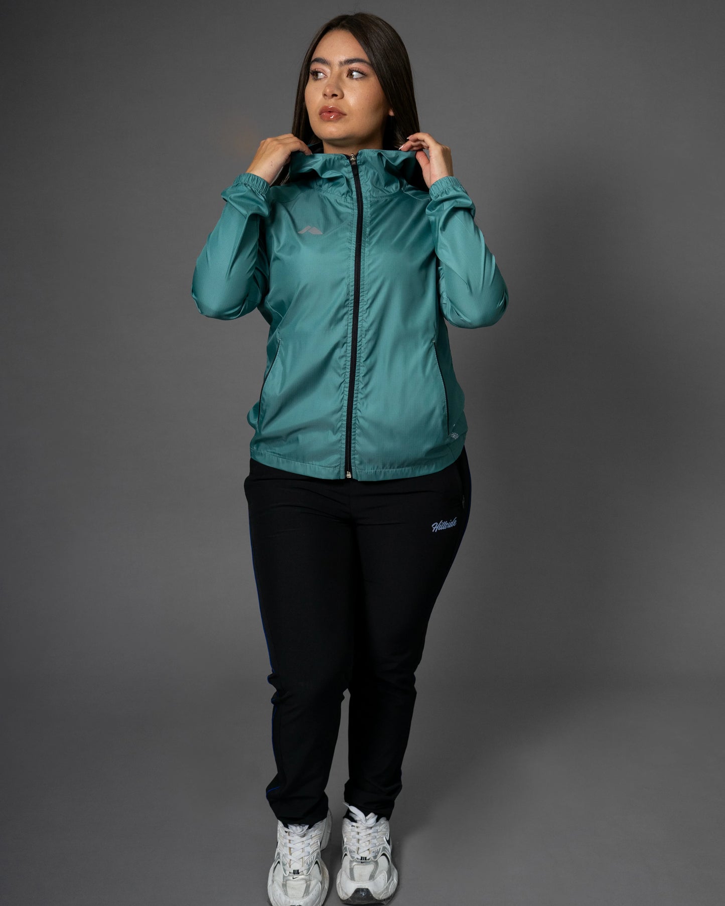 CHAQUETA ROMPEVIENTOS INVERNESS DAMA
