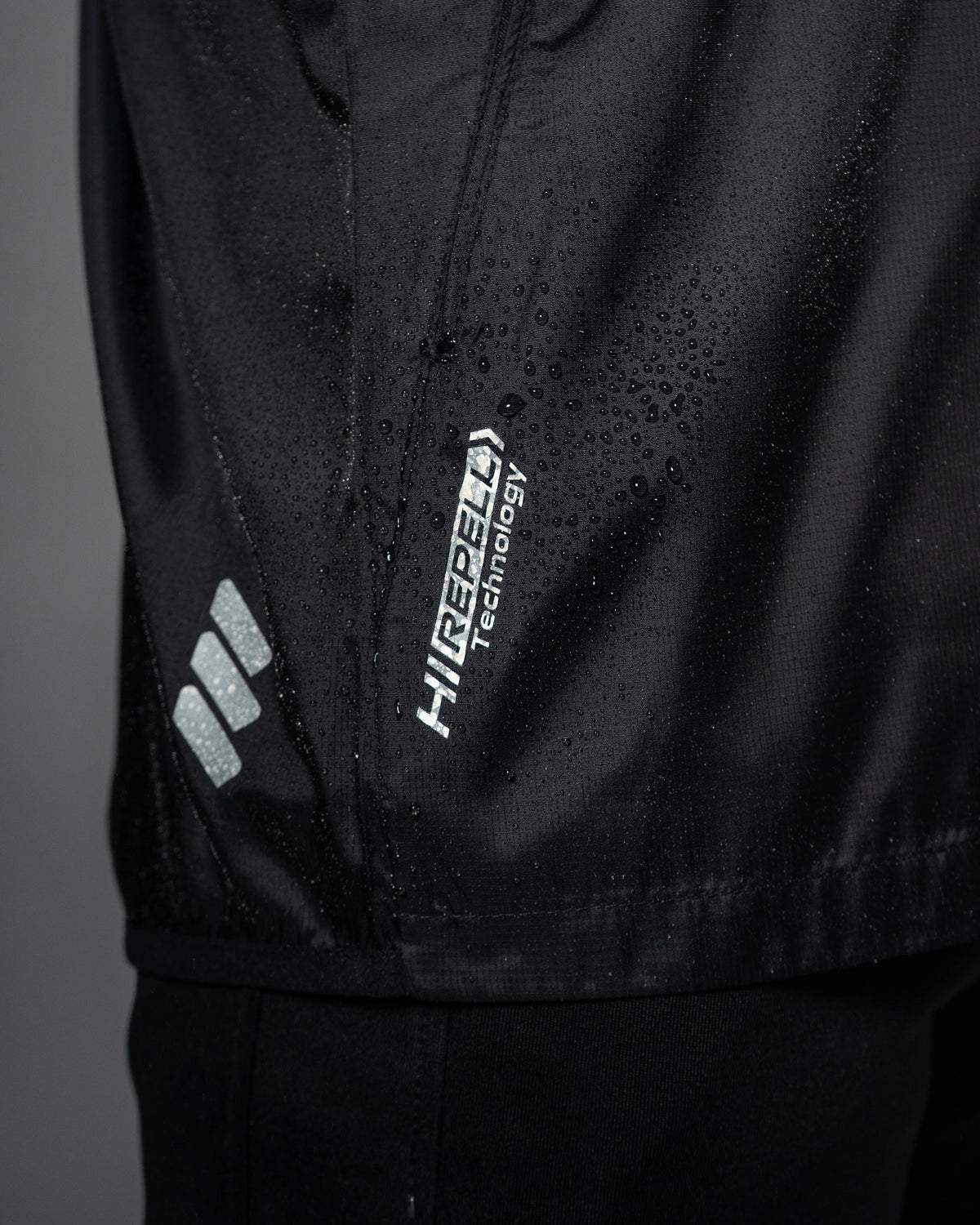 CHAQUETA ROMPEVIENTOS INVERNESS HOMBRE