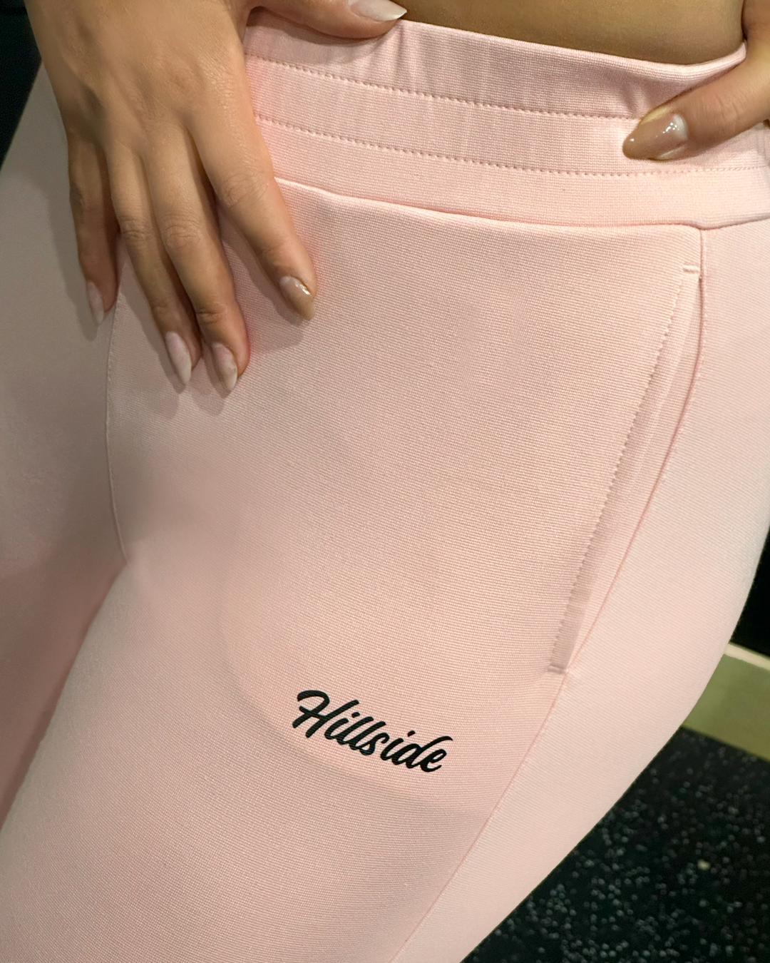 Jogger Hillside Victoria Mujer